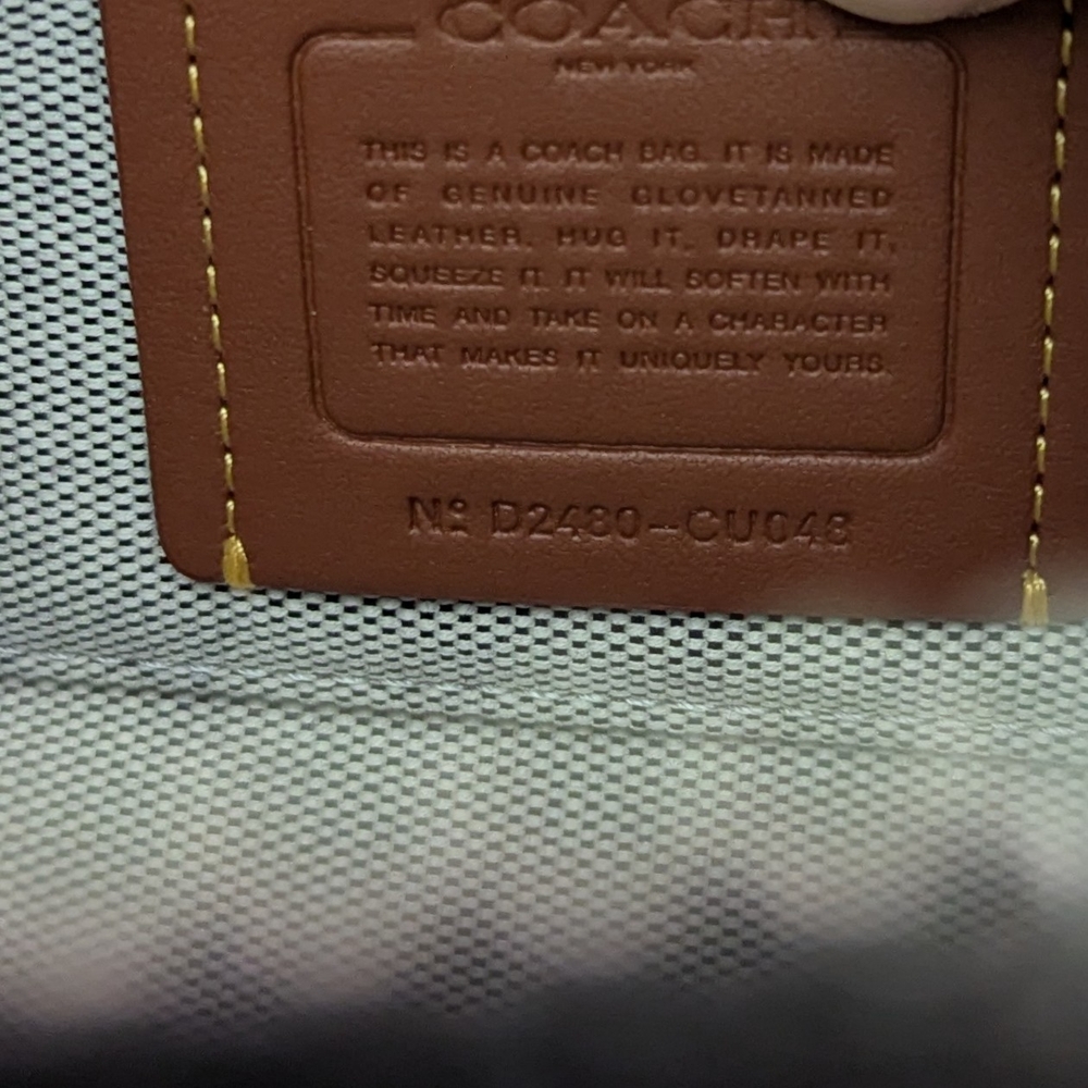 Coach Rogue 26 With Rivets - Picture 10 of 11